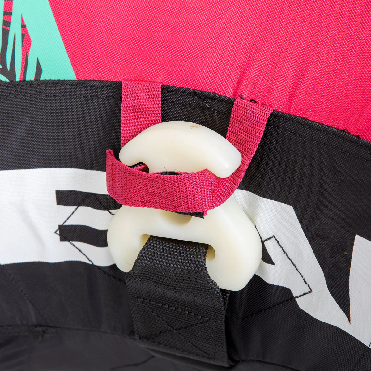 Blast 4 | 1-4 Rider Towable Tube for Boating - Image 9