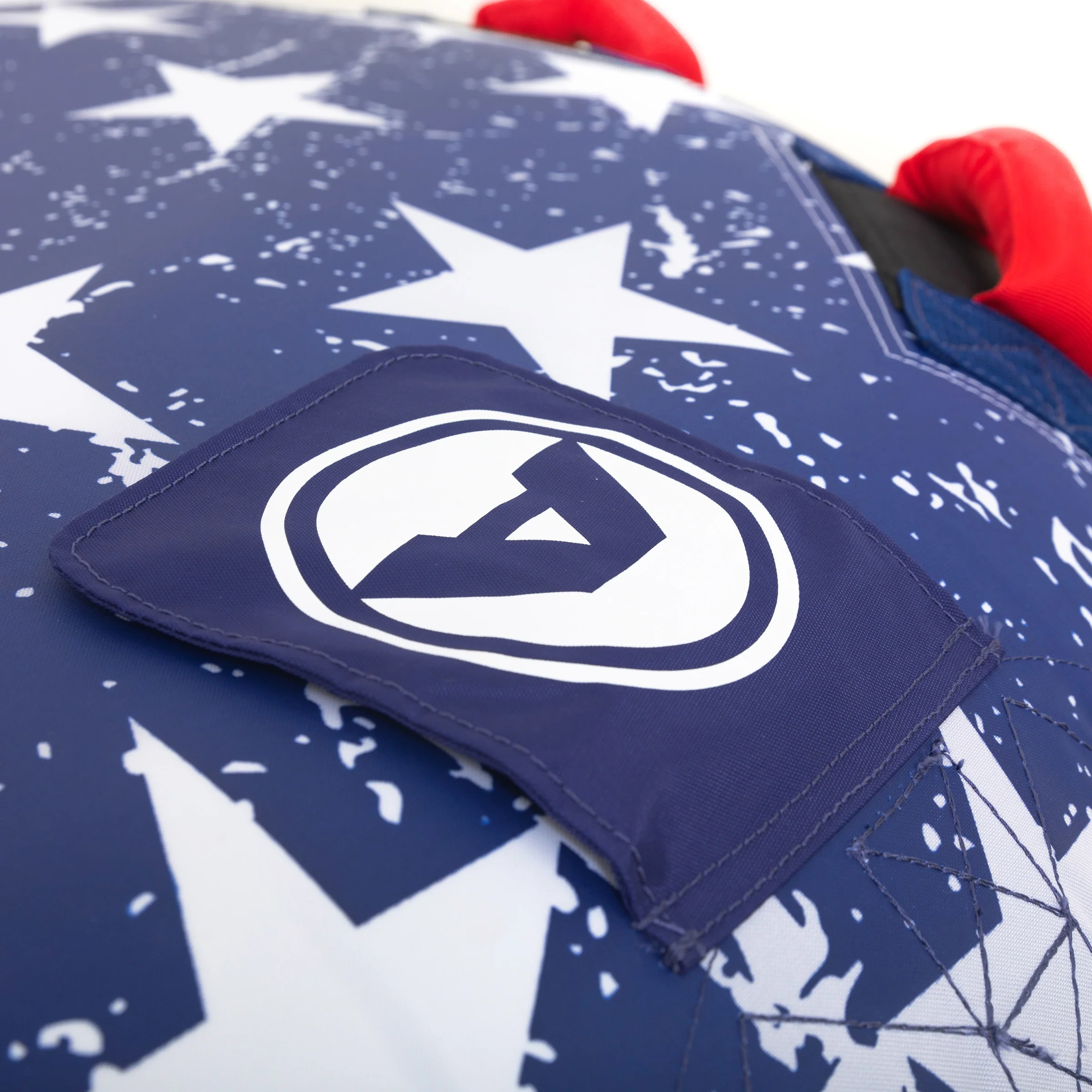 Stars & Stripes Kit | 1 Rider Towable Tube, Pump, Rope for Boating - Image 13